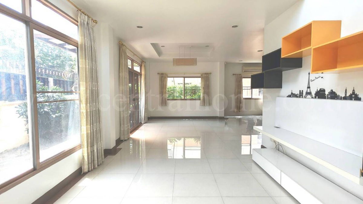 รูป บ้านเดี่ยว 3 ชั้น หมู่บ้าน นนทรี รีเจ้นท์ ราชพฤกษ์ หลังมุม ใกล้ เซ็นทรัลเวสต์วิลล์ - รูปที่ 10/19