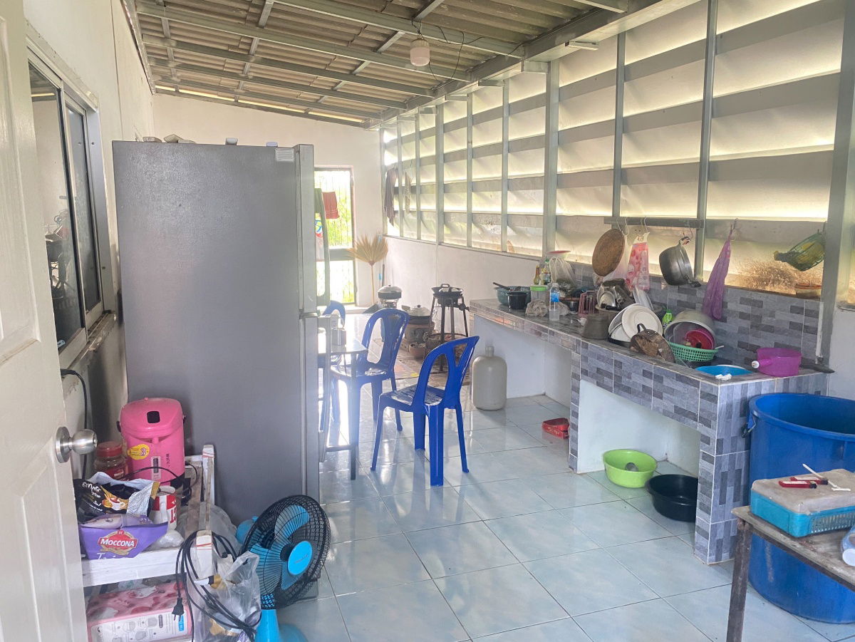 รูป ขายบ้าน1ชั้นโฉนด2แปลงติดกัน .. - รูปที่ 6/7