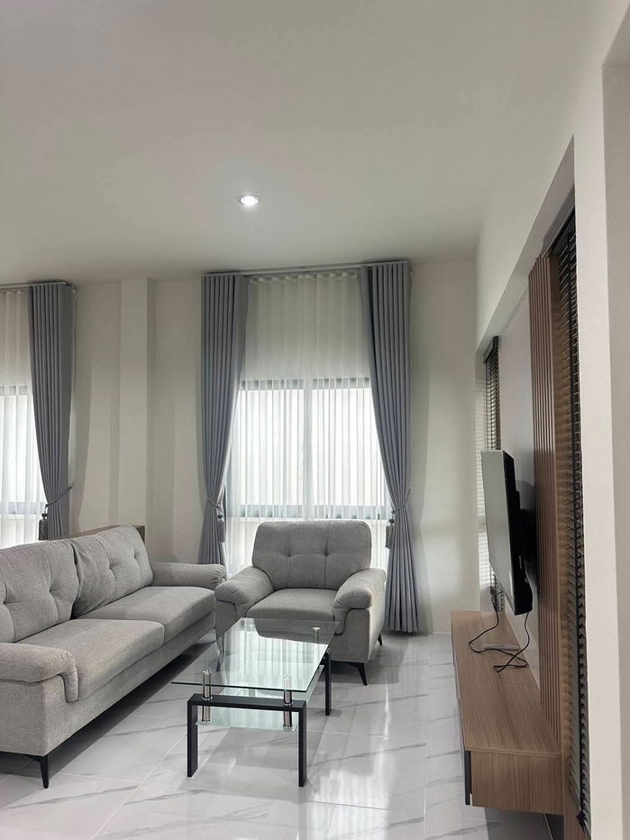 รูป บ้านเดี่ยว ให้เช่า รับสัตว์เลี้ยงได้ ใกล้โรงเรียนนานาชาติเกรซ อ.หางดง T.094-6511456 - รูปที่ 1/12
