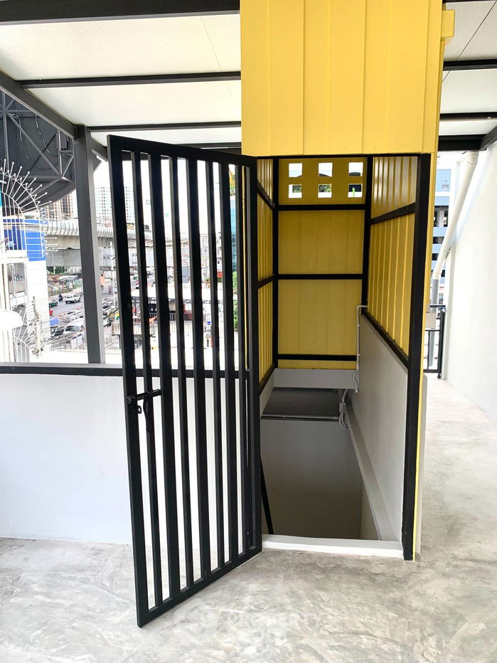 picture 2-BR Townhouse near MRT Bang Yi Khan (ID 2229687) - 42/44