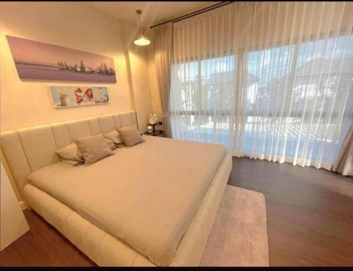 picture For Rent: Luxury House in Ramintra – Watcharapol – Chatu Chot Area - 13/27