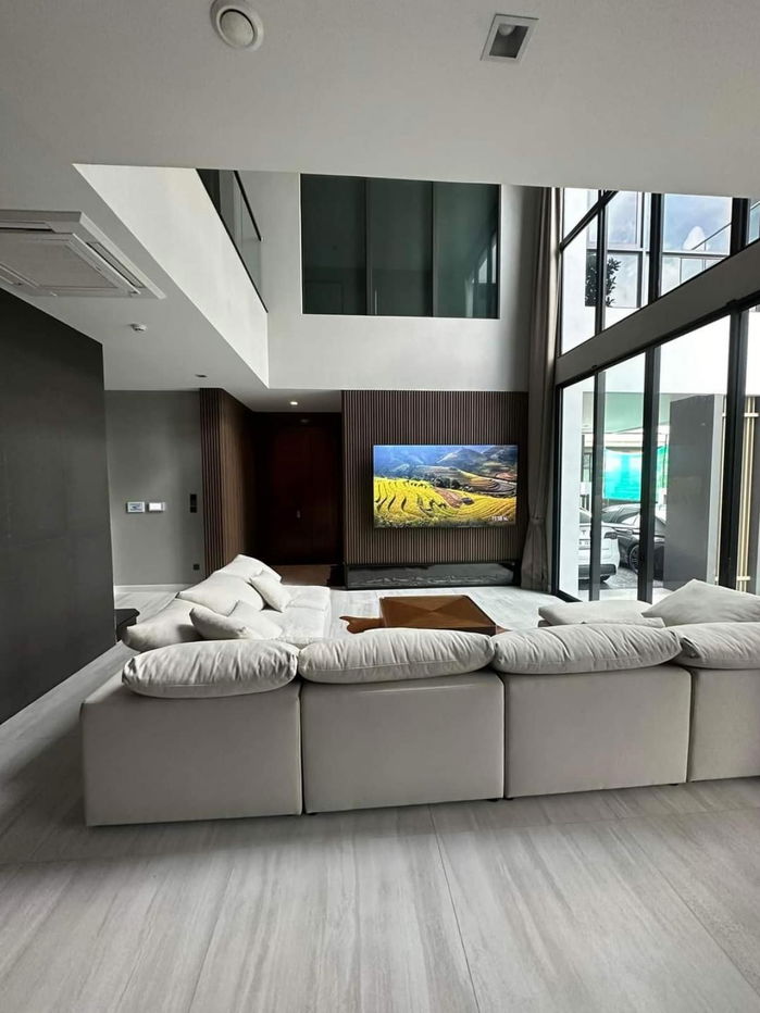 picture For Rent: Luxury 3-Storey Detached House, Fully Furnished and Move-In Ready 📍 The Gentry Cultivar Rama 9 - 8/16