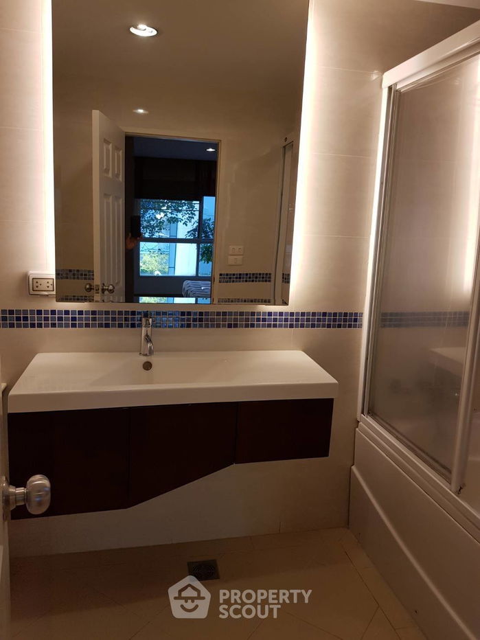 picture 2-BR Condo at Life @ Sukhumvit 67 near BTS Phra Khanong (ID 1532510) - 7/8
