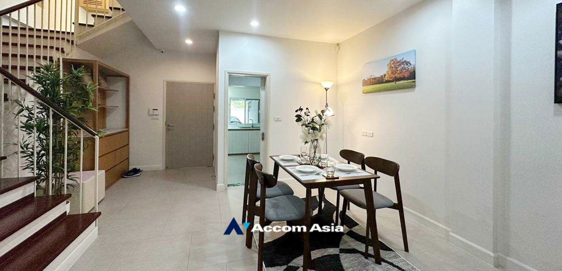รูป 🔼🔽 AccomA 📩 Home Office 4 BR Townhouse in Klong Tan (AA33995) - รูปที่ 4/20