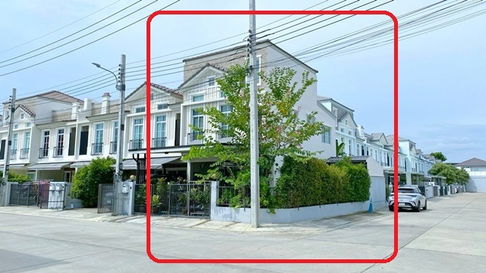 Luxury Mansion 3-story townhome for rent corner unit Indy 2 Bangna Ramkhamhaeng 2 MRT SriIam 4.2km.
