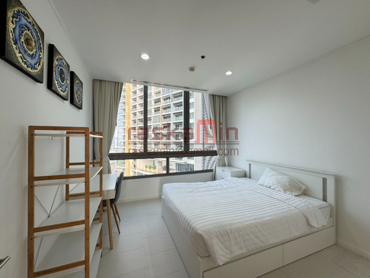 picture Luxury Beachfront Condo for Sale – Northpoint Wongamat - 19/38