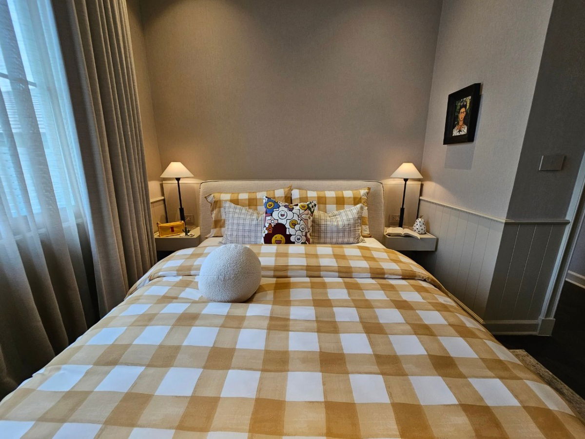 picture ✨ Luxury Fully-Furnished Home  4Bedroom 5Bathroom 8 Parking*   Special Price 100 MB* - 24/35
