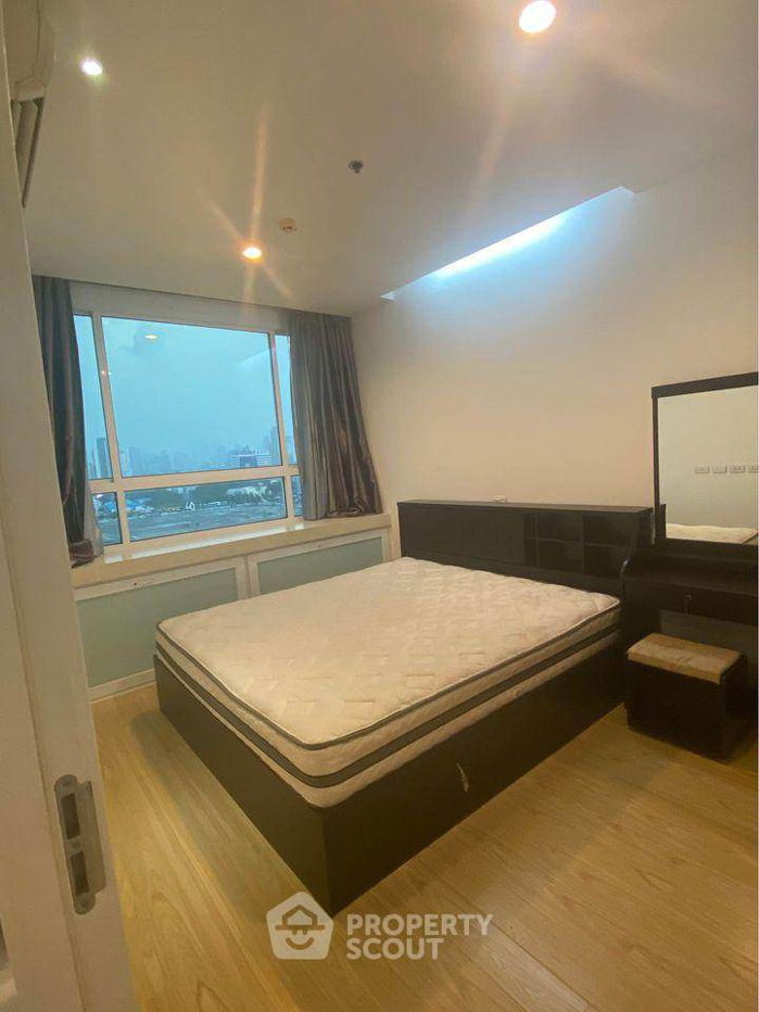 picture 1-BR Condo at T.c. Green Rama 9 near MRT Phra Ram 9 (ID 665794) - 4/6