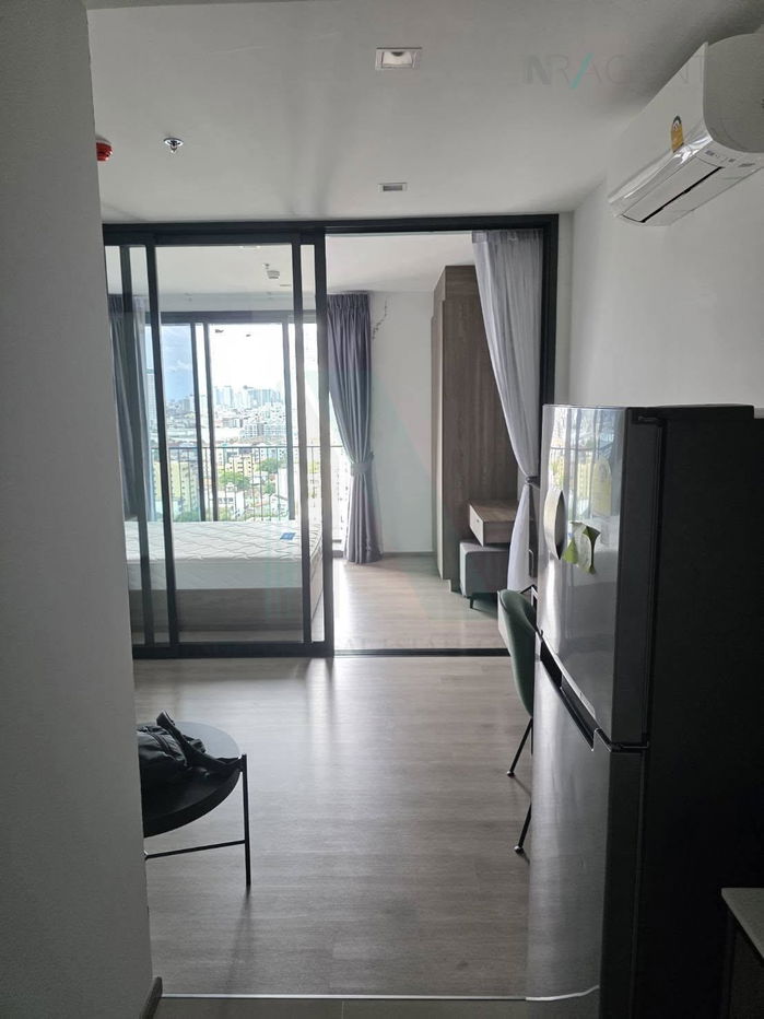 picture 🔺 For Rent Condo THE LINE PHAHONYOTHIN PARK Building 1, Floor 15,1 bed room, Room size 32 sqm - 4/8