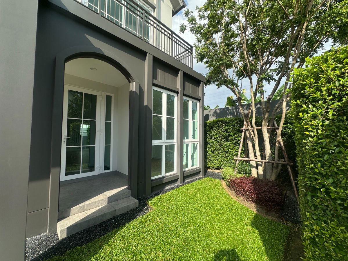 รูป บ้านตัวอย่าง ตกแต่งเฟอร์นิเจอร์SB ครบพร้อมอยู่ จากแสนสิริ 111/2 (หลังมุม) 182 ตร.ม. โครงการฮาบิเทีย ชัยพฤกษ์-วงแหวน (ติดถนนใหญ่) - รูปที่ 30/35