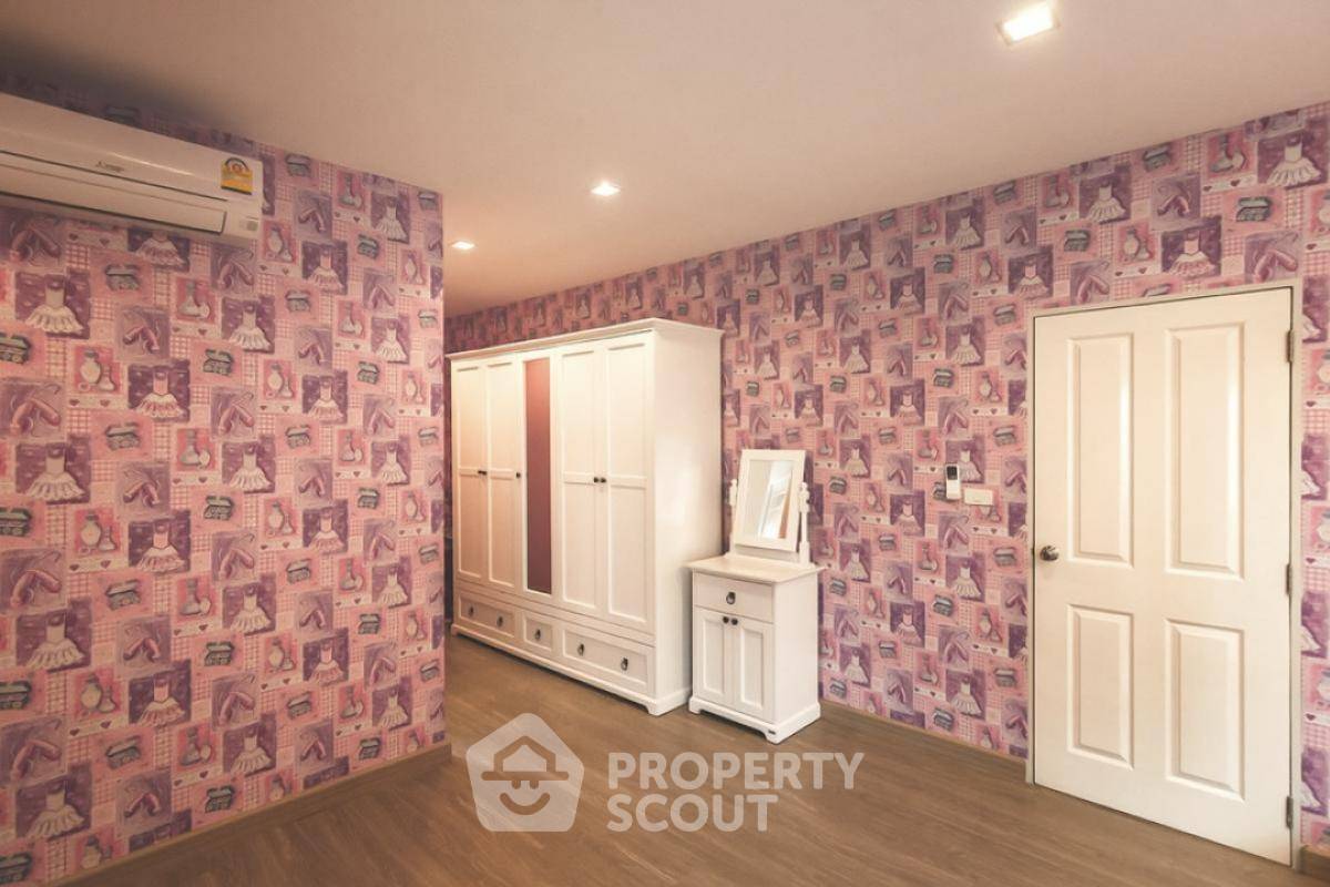 รูป บ้าน 4-ห้องนอน ใน นวลจันทร์ (ID 1656790) - รูปที่ 13/15