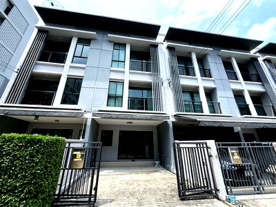 Townhouses for sale Nonthaburi : Call : 091-060-1637 Townhome for sale in Baan Klang Mueng Rattanatibet