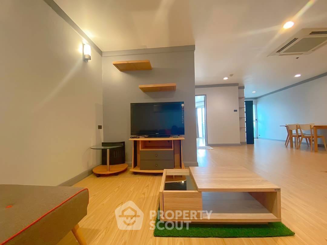 รูป คอนโด 1-ห้องนอน ที่ เดอะวอเตอร์ฟอร์ด ไดมอน ทาวเวอร์ สุขุมวิท ใกล้ BTS พร้อมพงษ์ (ID 2238088) - รูปที่ 2/10