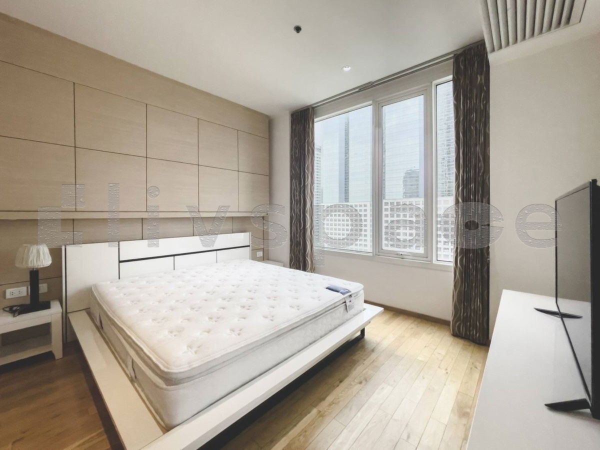 รูป [L250804012] สำหรับเช่า The Empire Place | 2 ห้องนอน | ขนาด 106 ตร.ม. | ราคาพิเศษ | พร้อมเข้าอยู่ - รูปที่ 4/7