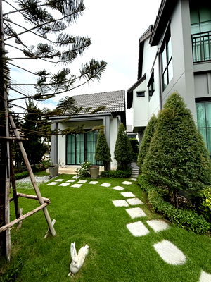 ขายบ้านเดี่ยว : บ้านเดี่ยวรามคำแหง แปลงมุม วิวสวน ที่ดินใหญ่ พร้อมแต่ง 