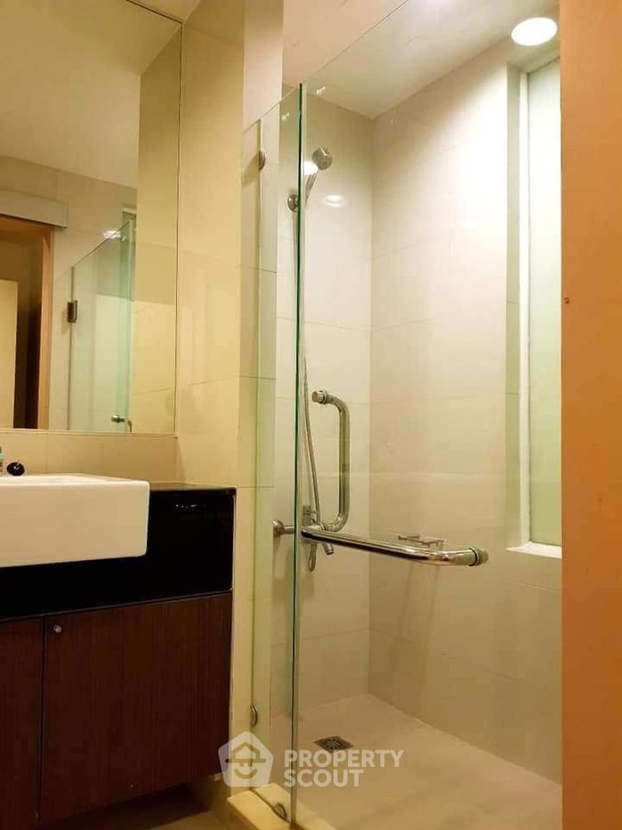 picture 1-BR Condo at Ideo Blucove Sathorn near BTS Wongwian Yai (ID 1103264) - 5/8