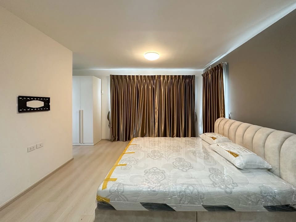 picture House for Rent: Villaggio Pinklao - Salaya - 9/10