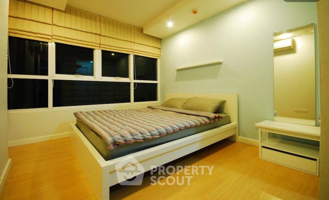 picture 1-BR Condo at Zenith Place @ Sukhumvit Condominium near BTS Phra Khanong (ID 975379) - 5/6
