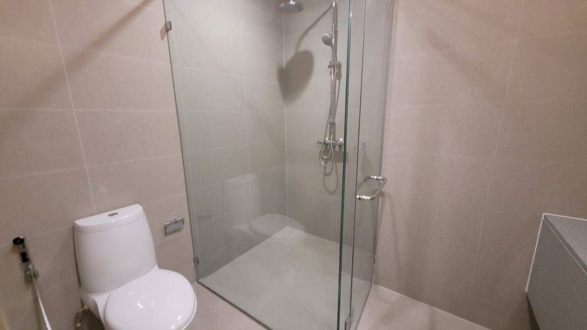 picture Urgent Rent! Beautiful Room Special Price! Noble Ploenchit - 1 Bed, 1 Bath - 60 Sq.M. - 7/12
