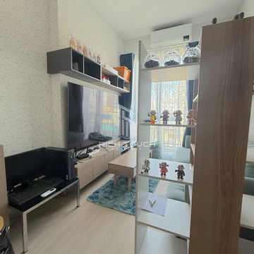 Plus Connect Hatyai for rent, south side, swimming pool view, high ceiling 3 M., 5th floor