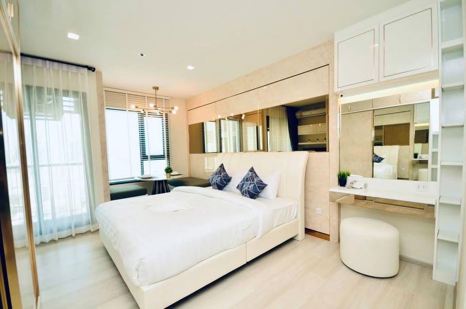 picture Life One Wireless【𝐑𝐄𝐍𝐓】🔥Simple and elegant luxury condo style, beautifully decorated and livable without being fake🔥  Contact Line ID: @hacondo - 7/10