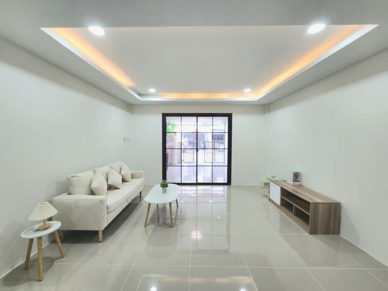 picture KC 8 Thai Raman Road  For Sell - 10/19