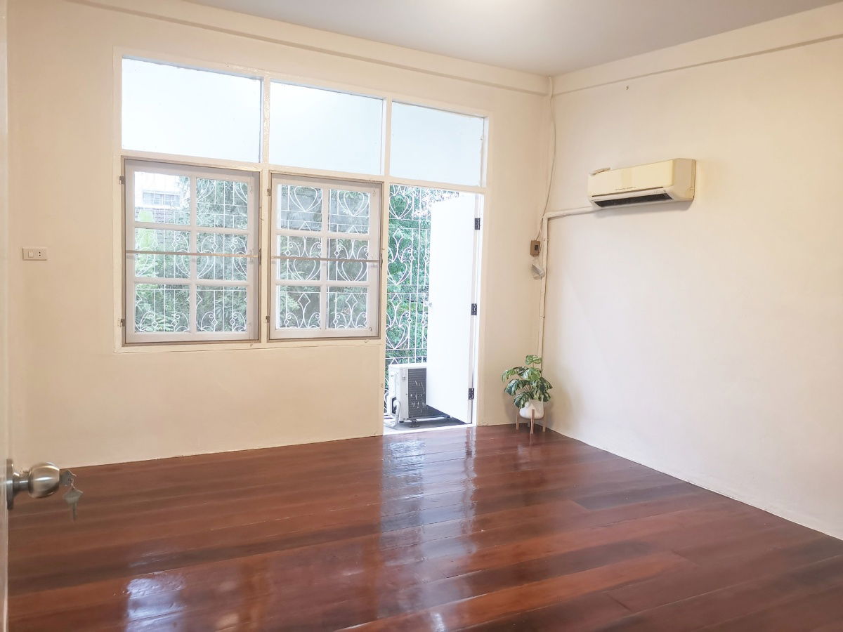 รูป ให้เช่าบ้านอาคารพาณิชย์ รีโนเวทใหม่ หมู่บ้านเศรษฐกิจ เพชรเกษม 102 - รูปที่ 7/15