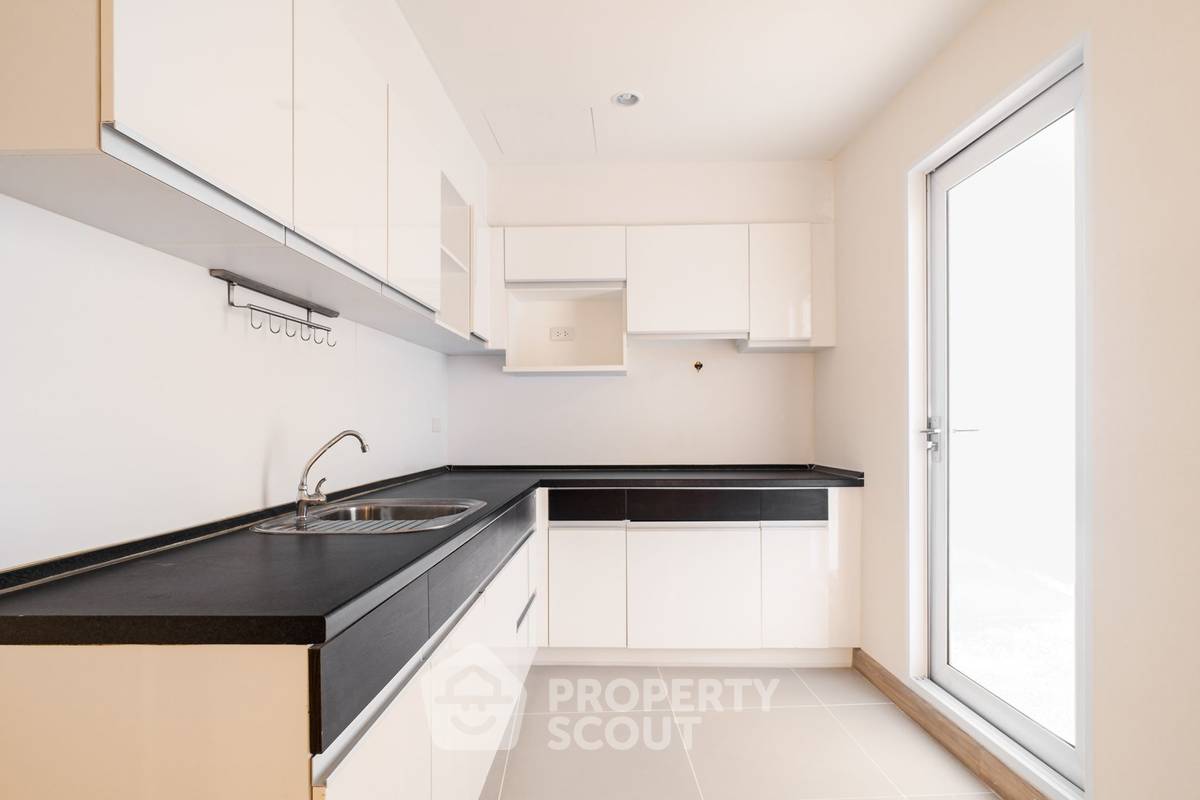 รูป คอนโด 3-ห้องนอน ที่ ศุภาลัย ริเวอร์ รีสอร์ท เจริญนคร ใน สำเหร่ (ID 2241398) - รูปที่ 19/44