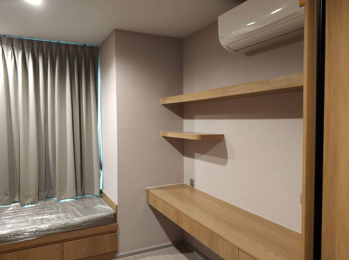 picture Code: KJ8043  for rent Life Ladprao // Line ID: @kjcondo (with @) // - 2/10