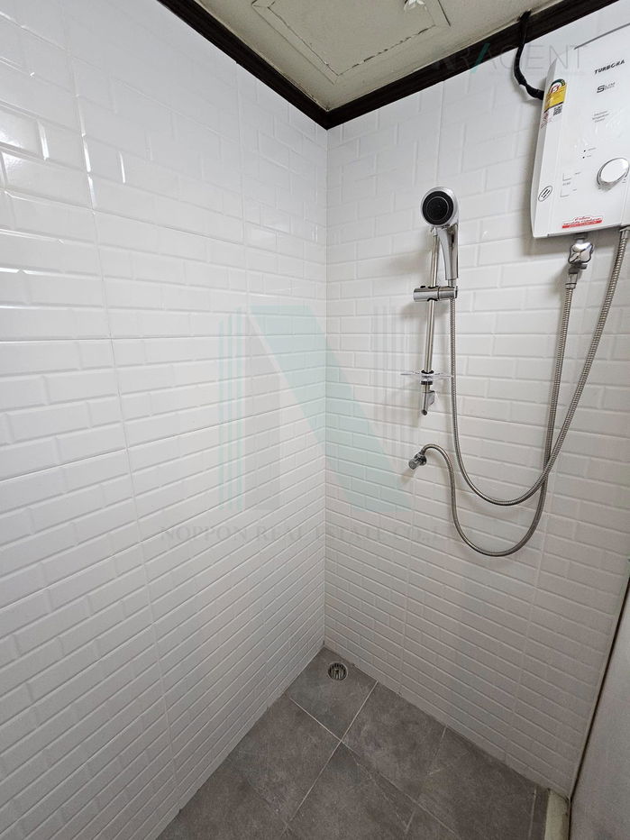 picture For Rent Condo ROYAL PARK 3 ARI - PAHOLYOTHIN Building 1, Floor 4,Studio, Room size 43.00 sqm - 8/8