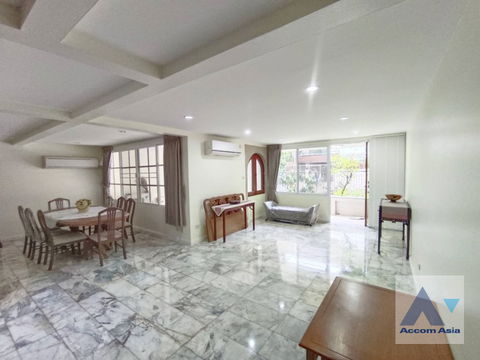🔼🔽 AccomA 📩  3 BR House in  (2513018)