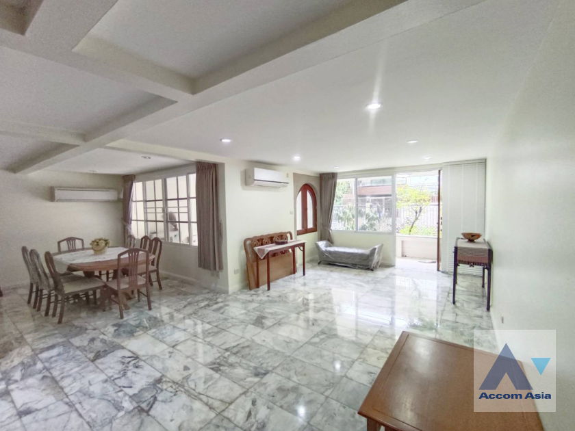 picture 🔼🔽 AccomA 📩  3 BR House in  (2513018) - 1/14