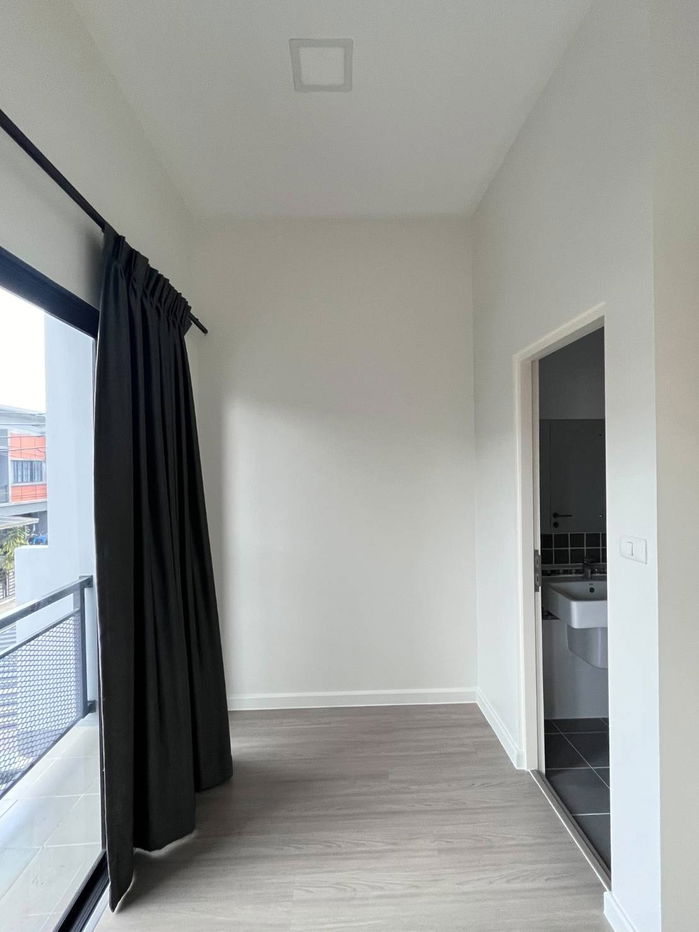 picture 🏡 Townhouse for Sale at Siri Place Suksawat - Rama 3 | Ready to move in | Excellent condition | Prime location near the expressway. - 10/19