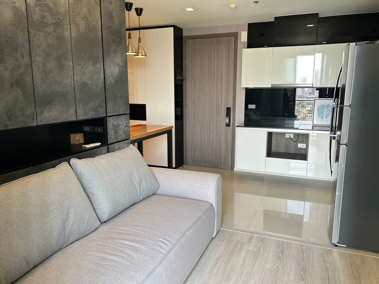 picture Condo For Rent Quinn Ratchada 17 (B6808042) ID Line : @condo88 - 4/11