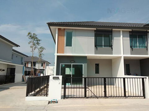 ขายทาวน์เฮาส์ โครงการ บ้านพฤกษา ลาดกระบัง-สุวรรณภูมิ 3 2 ชั้น 3 ห้องนอน 2 ห้องน้ำ