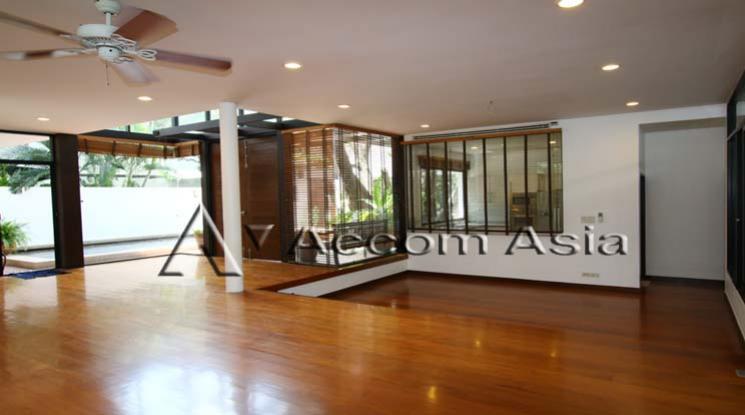 picture 🔼🔽 AccomA 📩 Private Swimming Pool 4 BR House in  (59544) - 3/9