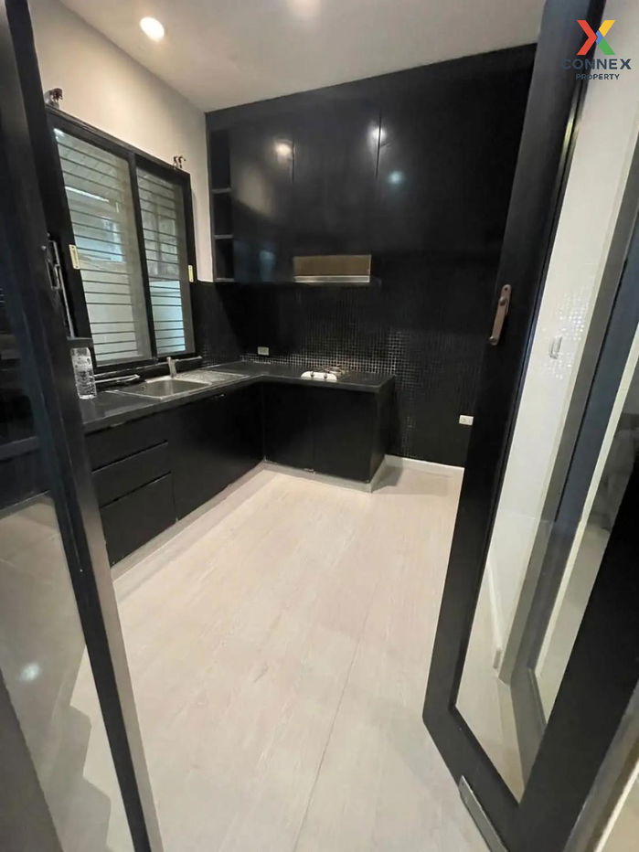 picture For Sale Townhouse/Townhome  , Sixnature Vibhavadi 60 , BTS-Bang Bua , Talat Bang Khen , Lak Si , Bangkok , CX-126697 ✅ Live chat with us ADD LINE @connexproperty ✅  - 3/11
