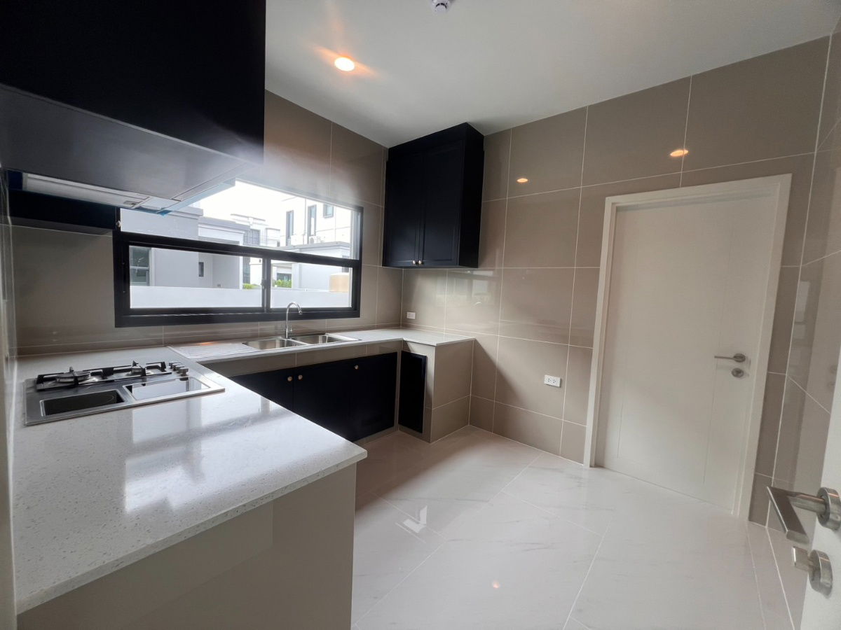 picture Modern Art Deco style house, luxury house, Ramintra zone, detached house 100 square meters. - 6/7