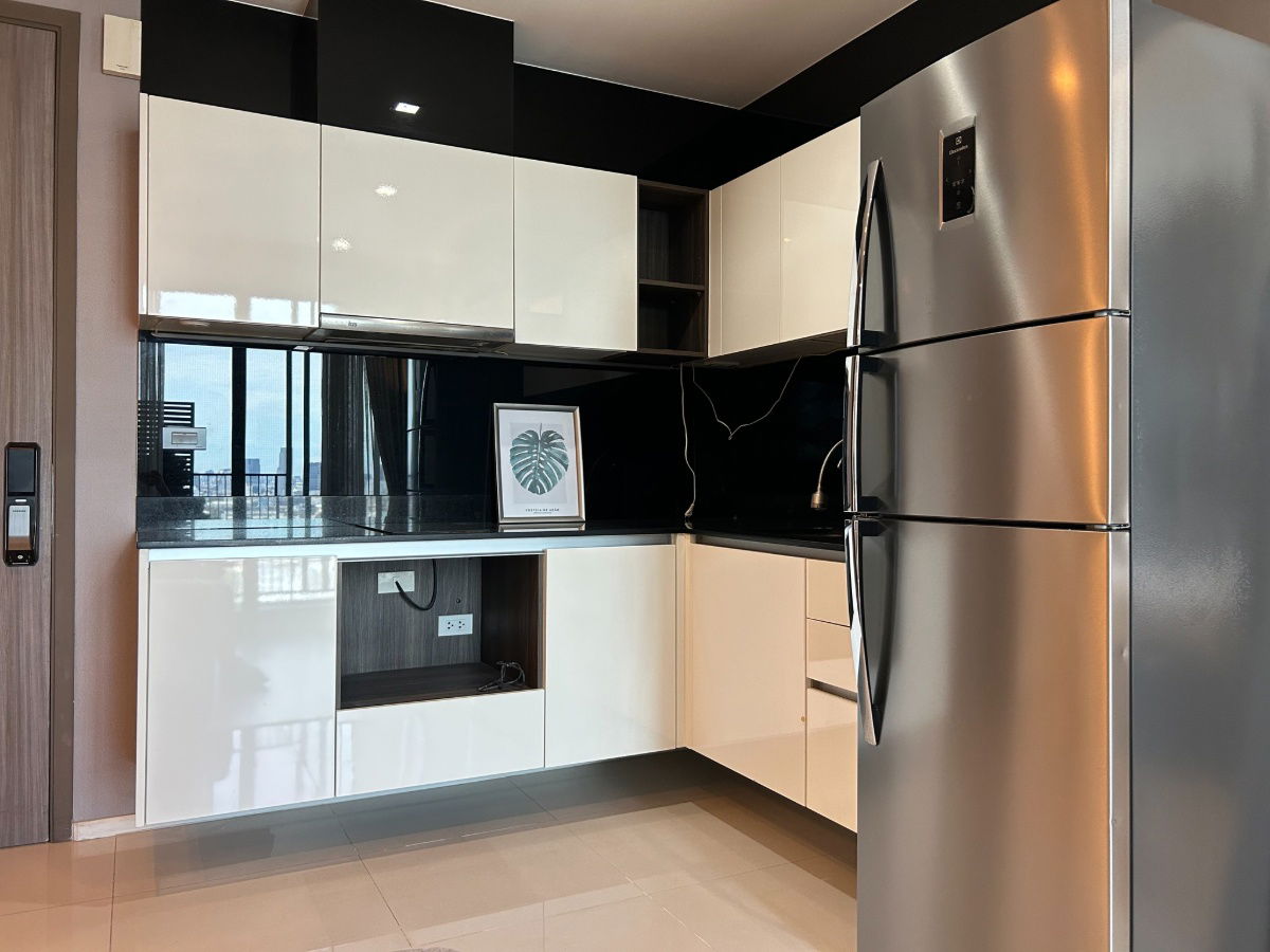 picture Condo for rent: Quinn Ratchada 17, ready to move in. If interested, contact Line @goodmanpro or call 0999029192. - 8/10