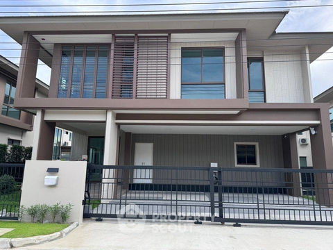 4-BR House at Burasiri Krungthep Kreetha in Hua Mak (ID 1363079)