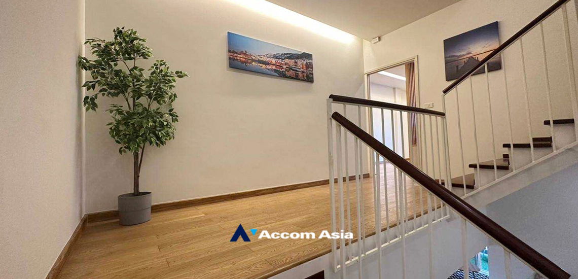 รูป 🔼🔽 AccomA 📩 Home Office 4 BR Townhouse in Klong Tan (AA33995) - รูปที่ 9/20