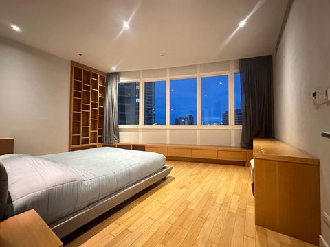 LTH11301-Millennium Residence FOR RENT Size 149 sqm. 3 bed 3 bath BTS Phrom Phong Station ONLY 90K/Month