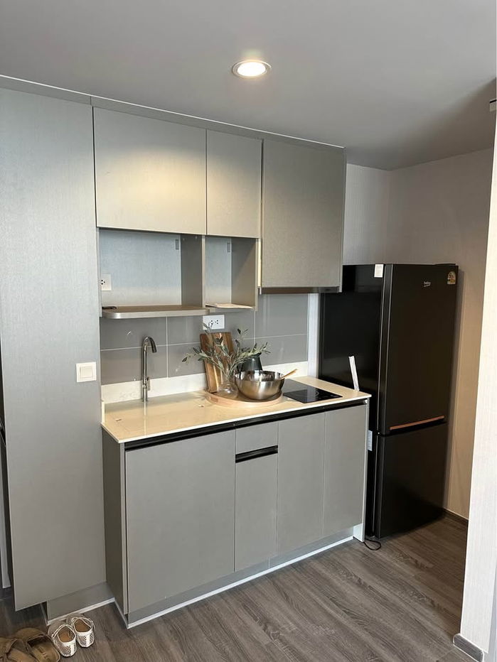 picture Code: KJ8051  for rent IDEO Mobi Sukhumvit 40 // Line ID: @kjcondo (with @) // - 7/11