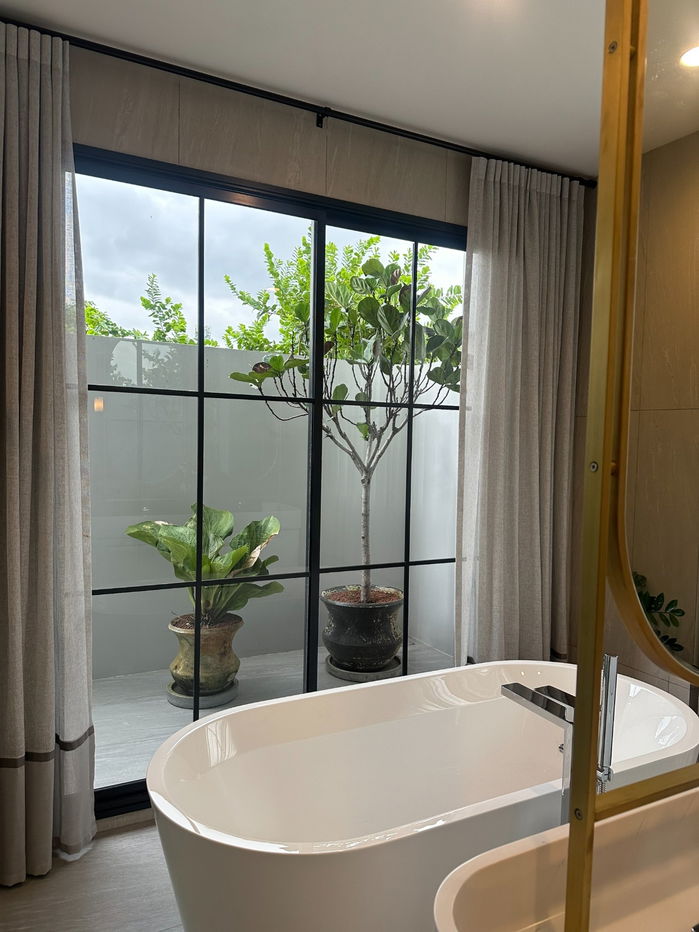 picture ✨ Luxury Fully-Furnished Home 5 Bedroom 6 Bathroom 6Parking*   Special Price 130 MB* - 33/36