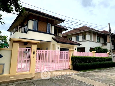 เช่าบ้านเดี่ยว ม.รัตนบัณฑิต (อาแบค) : บ้าน 3-ห้องนอน ที่ สิทธารมย์ รีเจนท์ ลาดพร้าว 101 ใน คลองจั่น (ID 2234507)