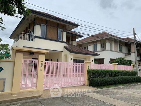 บ้าน 3-ห้องนอน ที่ สิทธารมย์ รีเจนท์ ลาดพร้าว 101 ใน คลองจั่น (ID 2234507)