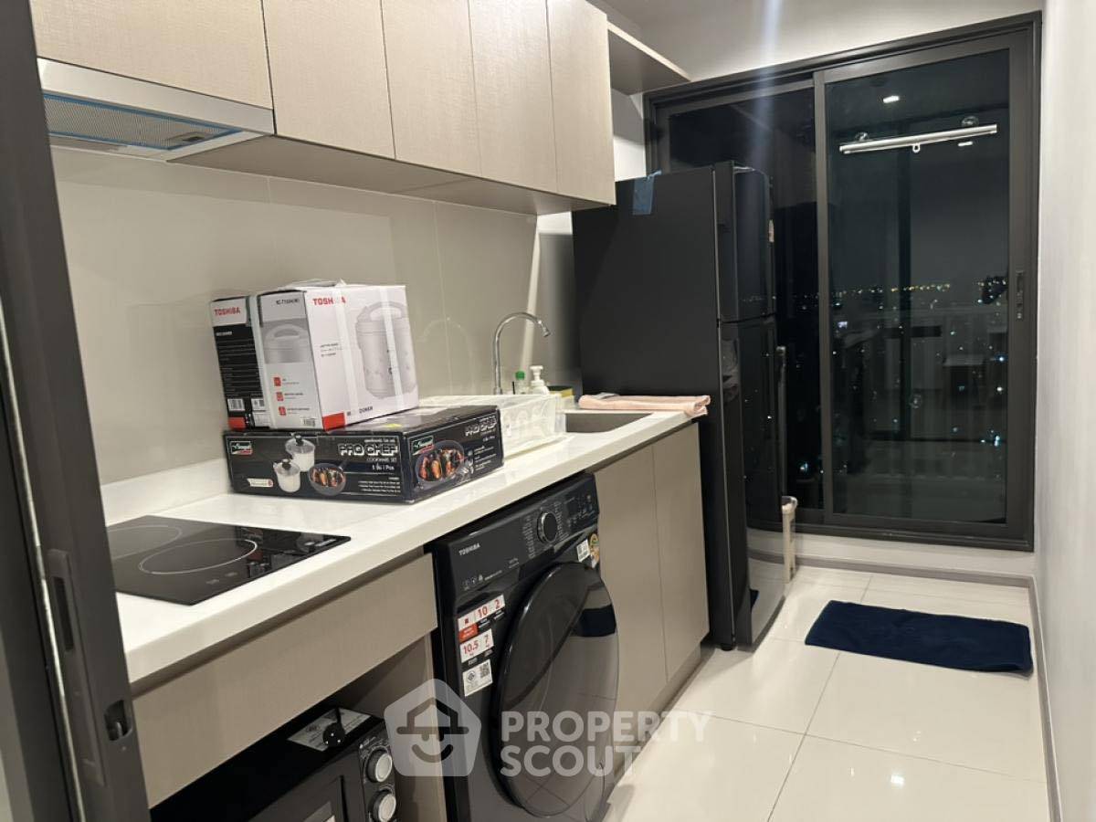 picture 2-BR Condo at Life Ladprao near BTS Ha Yaek Lat Phrao (ID 2141405) - 6/8