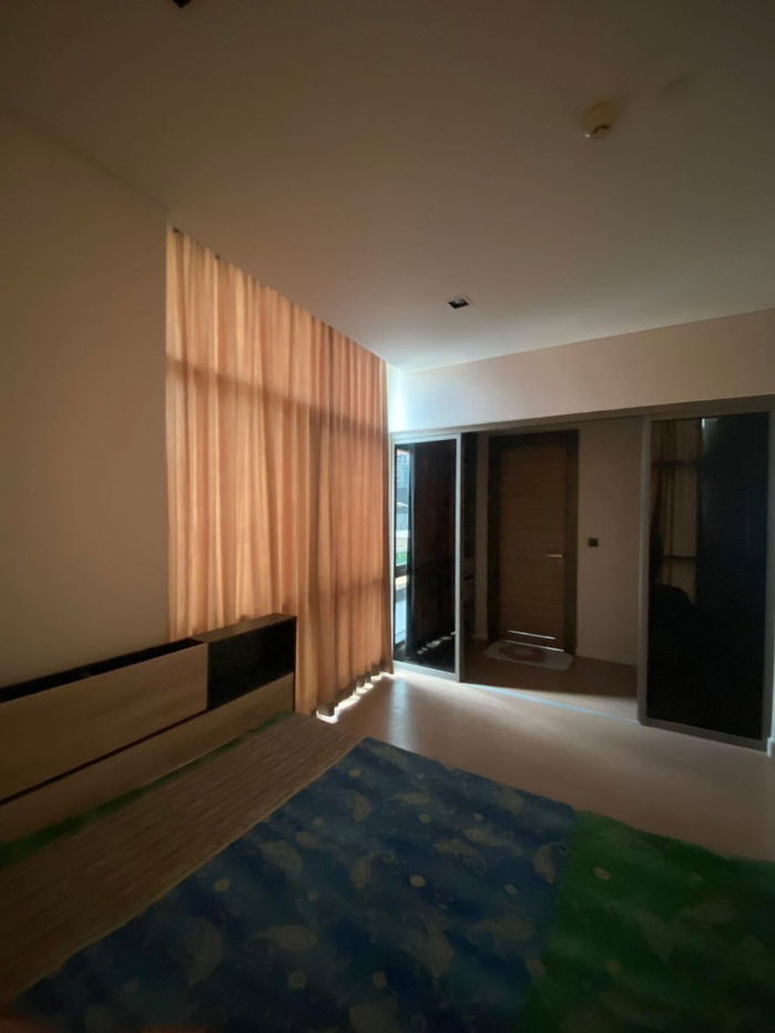 picture The Room Charoenkrung              30 - 7/11