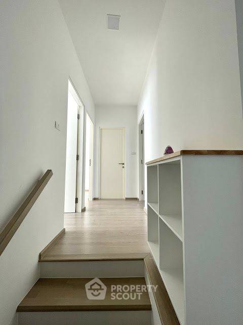 picture 3-BR Townhouse at Indy 2 Bangna-Ramkhamhaeng 2 in Dokmai (ID 2238136) - 2/7