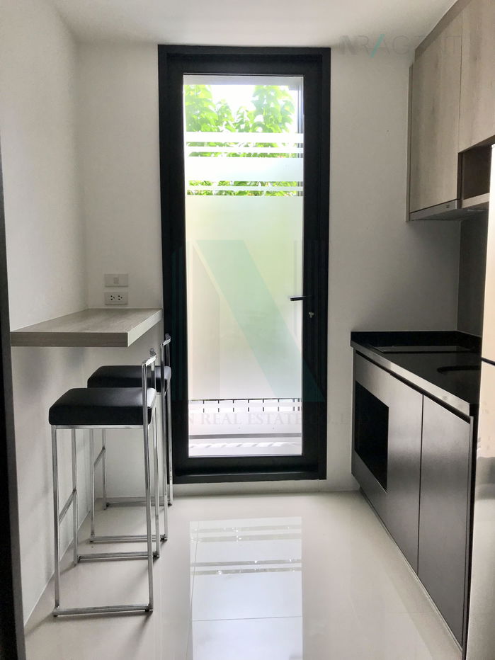 รูป 🚩 ขายคอนโด ลิสส์ รัชโยธิน อาคาร 1 ชั้น 2 1 ห้องนอน ขนาด 28 ตรม ใกล้ เมเจอร์รัชโยธิน - รูปที่ 1/8